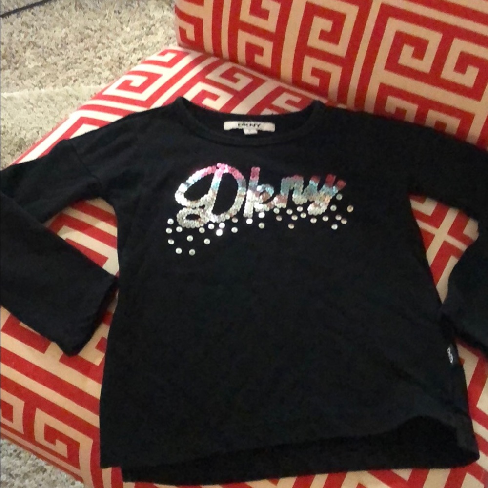 DKNY Sweat Shirt